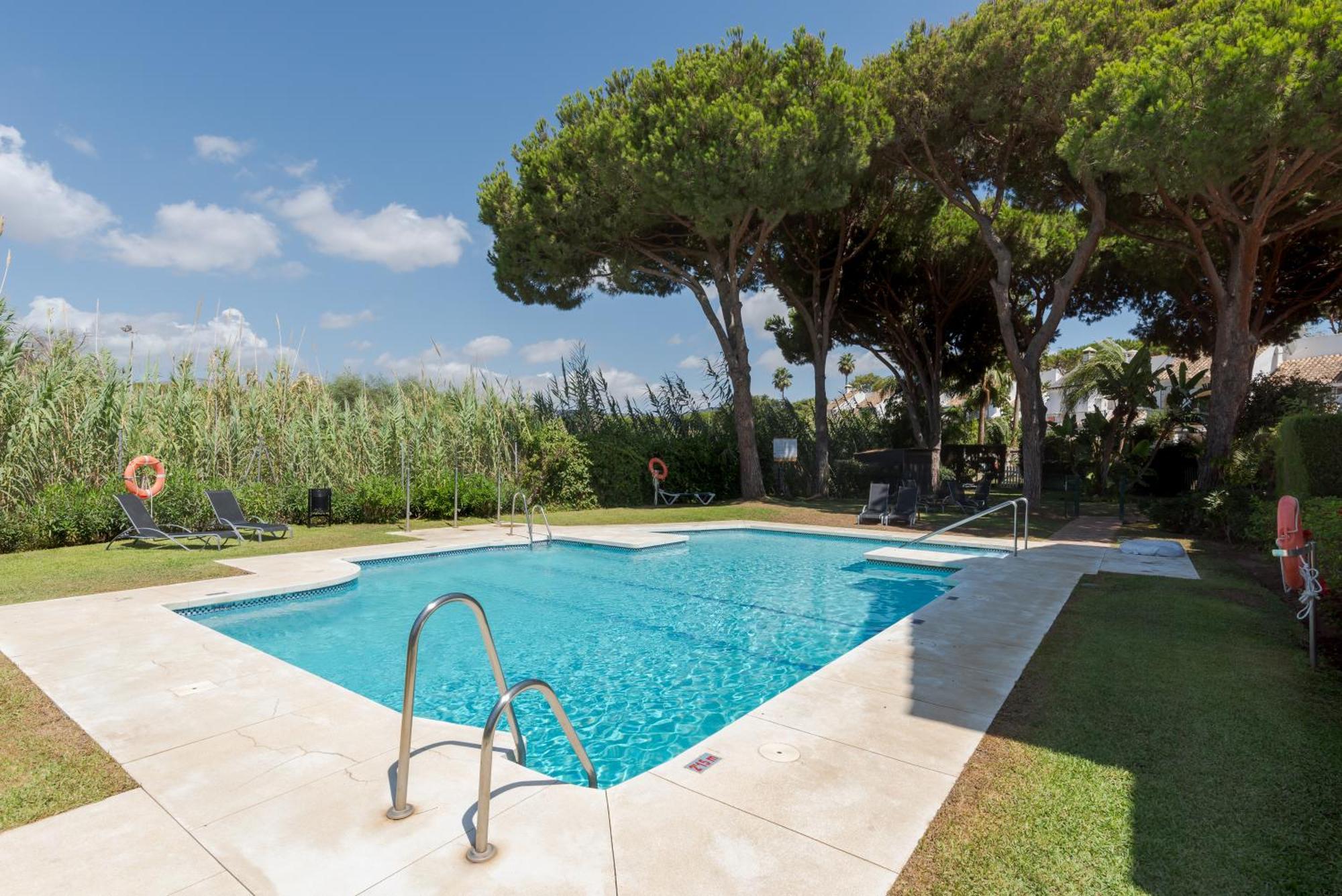 Wintowinrentals Townhouse, Pool & Beach Marbella Eksteriør bilde