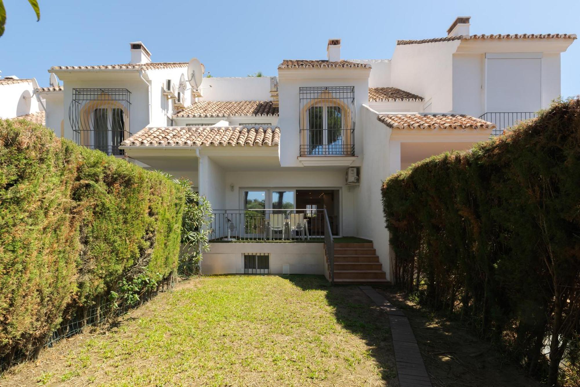 Wintowinrentals Townhouse, Pool & Beach Marbella Eksteriør bilde