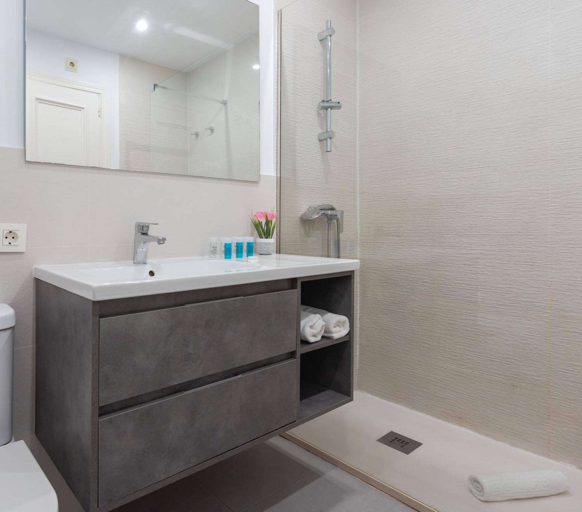 Wintowinrentals Townhouse, Pool & Beach Marbella Eksteriør bilde