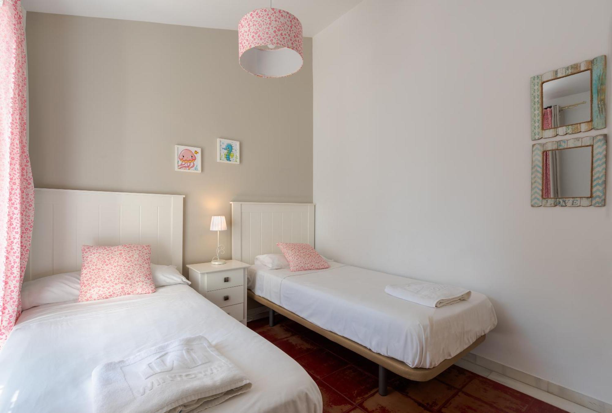 Wintowinrentals Townhouse, Pool & Beach Marbella Eksteriør bilde