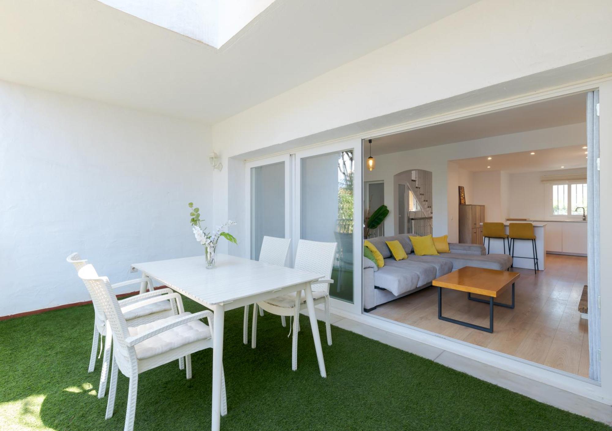 Wintowinrentals Townhouse, Pool & Beach Marbella Eksteriør bilde