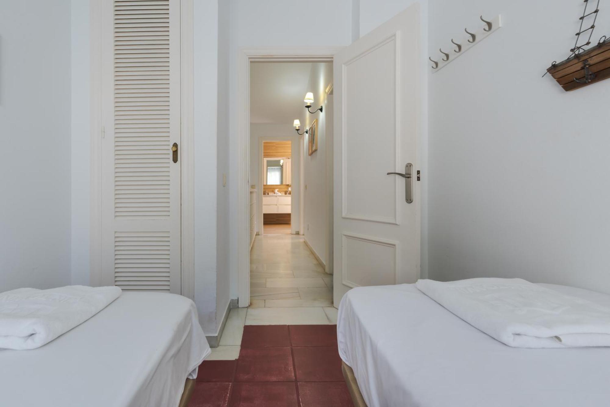 Wintowinrentals Townhouse, Pool & Beach Marbella Eksteriør bilde